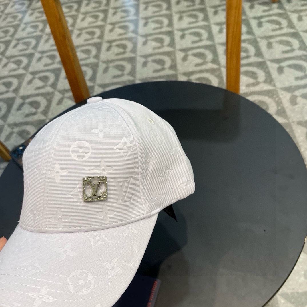 Louis Vuitton Caps